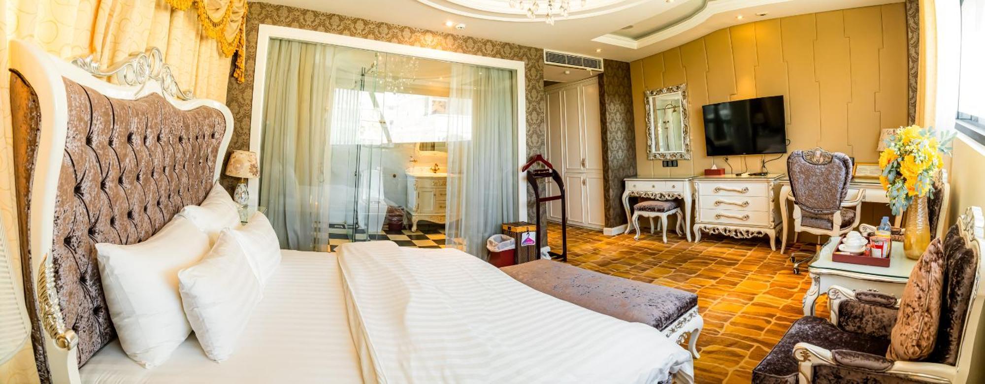 Hoang Trieu Hotel Ho Chi Minh City Bagian luar foto