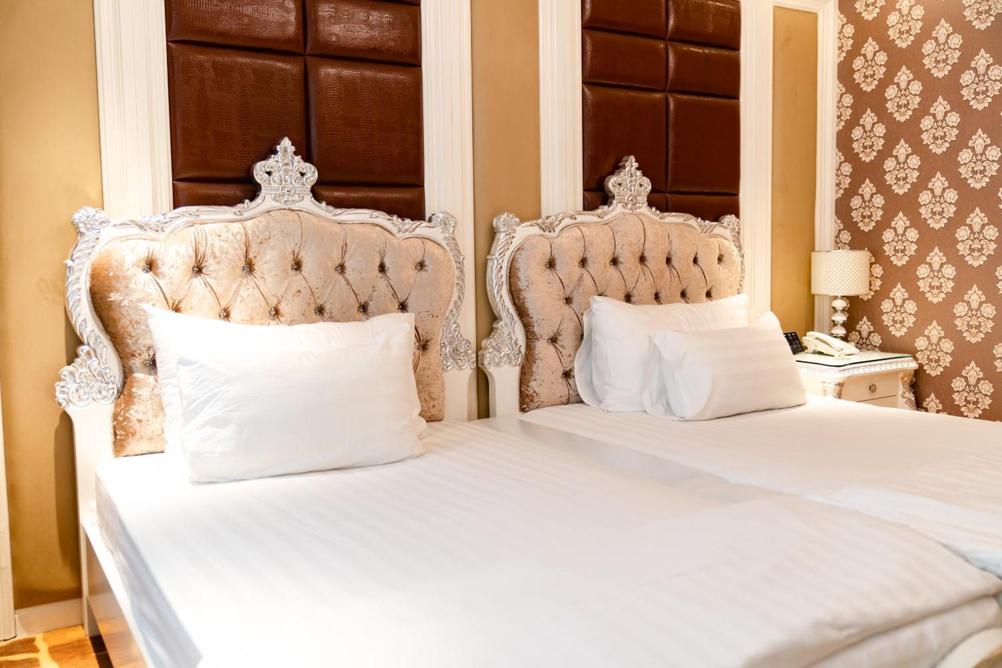Hoang Trieu Hotel Ho Chi Minh City Bagian luar foto